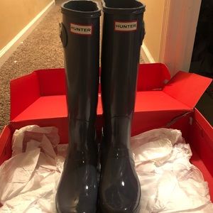 Size 11 Glossy Hunter Boots Charcoal Gray